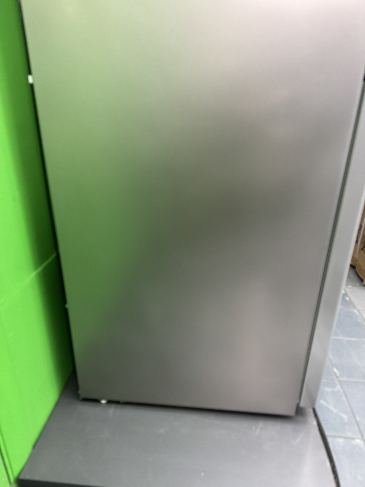 Уцінка * Холодильник Indesit LI9S1ES фото №3