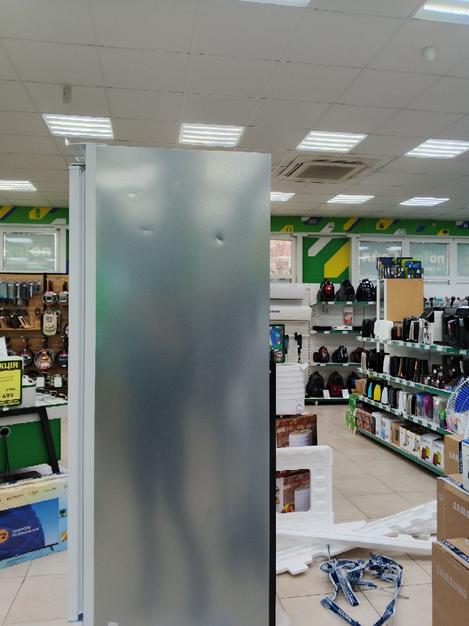 Уцінка ** Холодильник Whirlpool SP40801EU фото №4