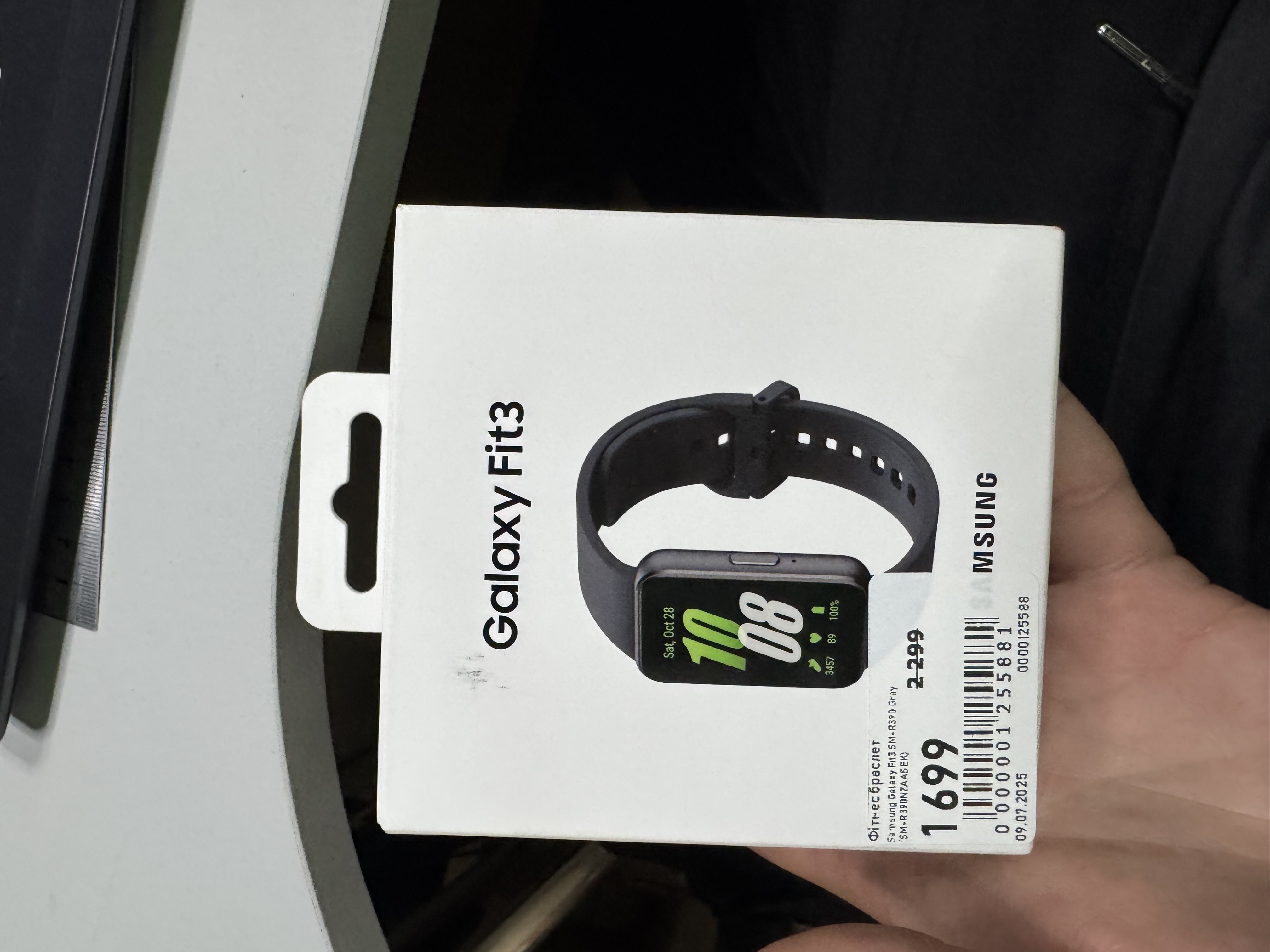 Уцінка ** Фитнес браслет Samsung Galaxy Fit3 SM-R390 Gray (SM-R390NZAASEK) фото №4