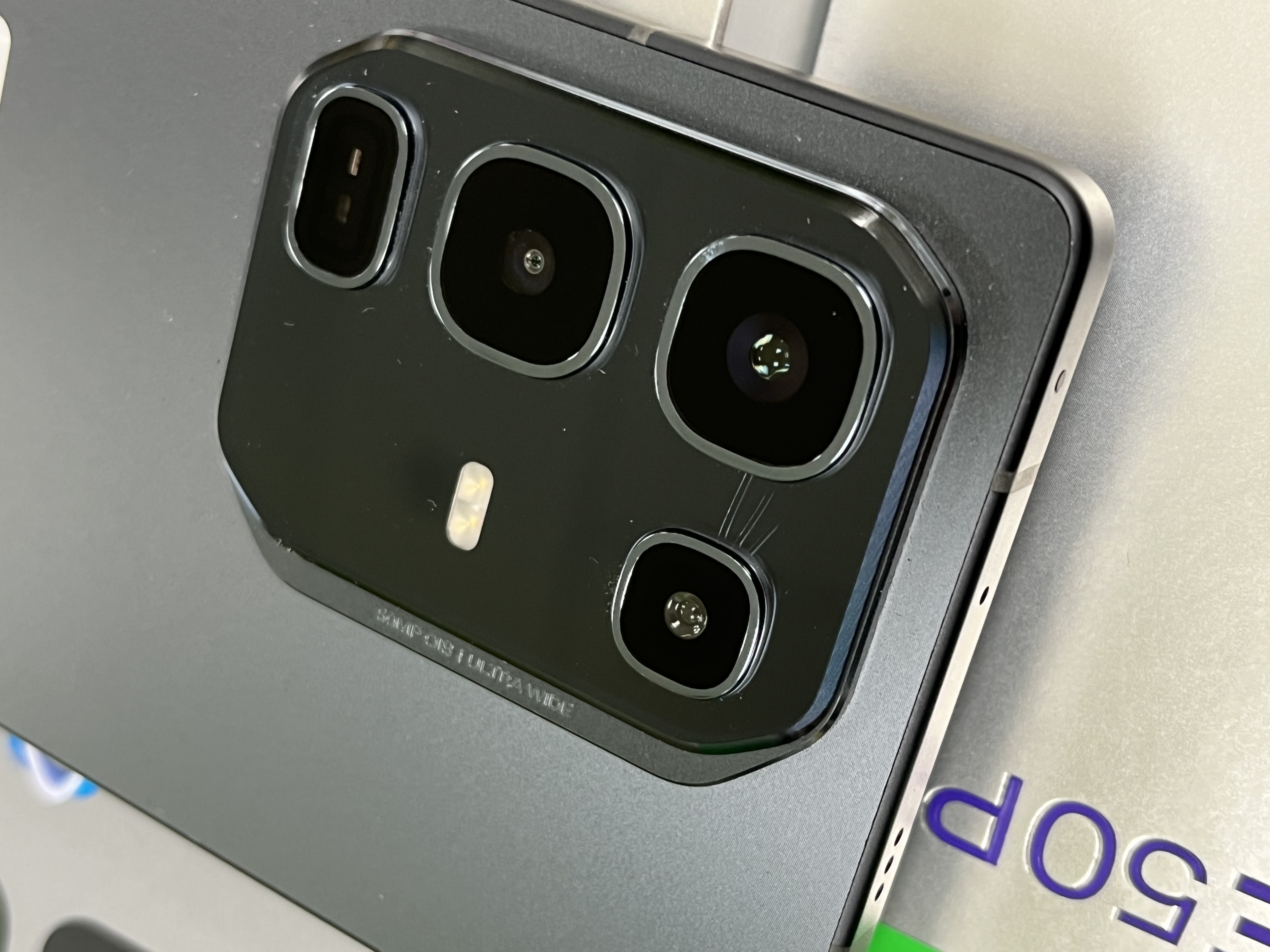 Смартфон Infinix Note 50 Pro 12/256GB Shadow Black (4894947068355) фото №3