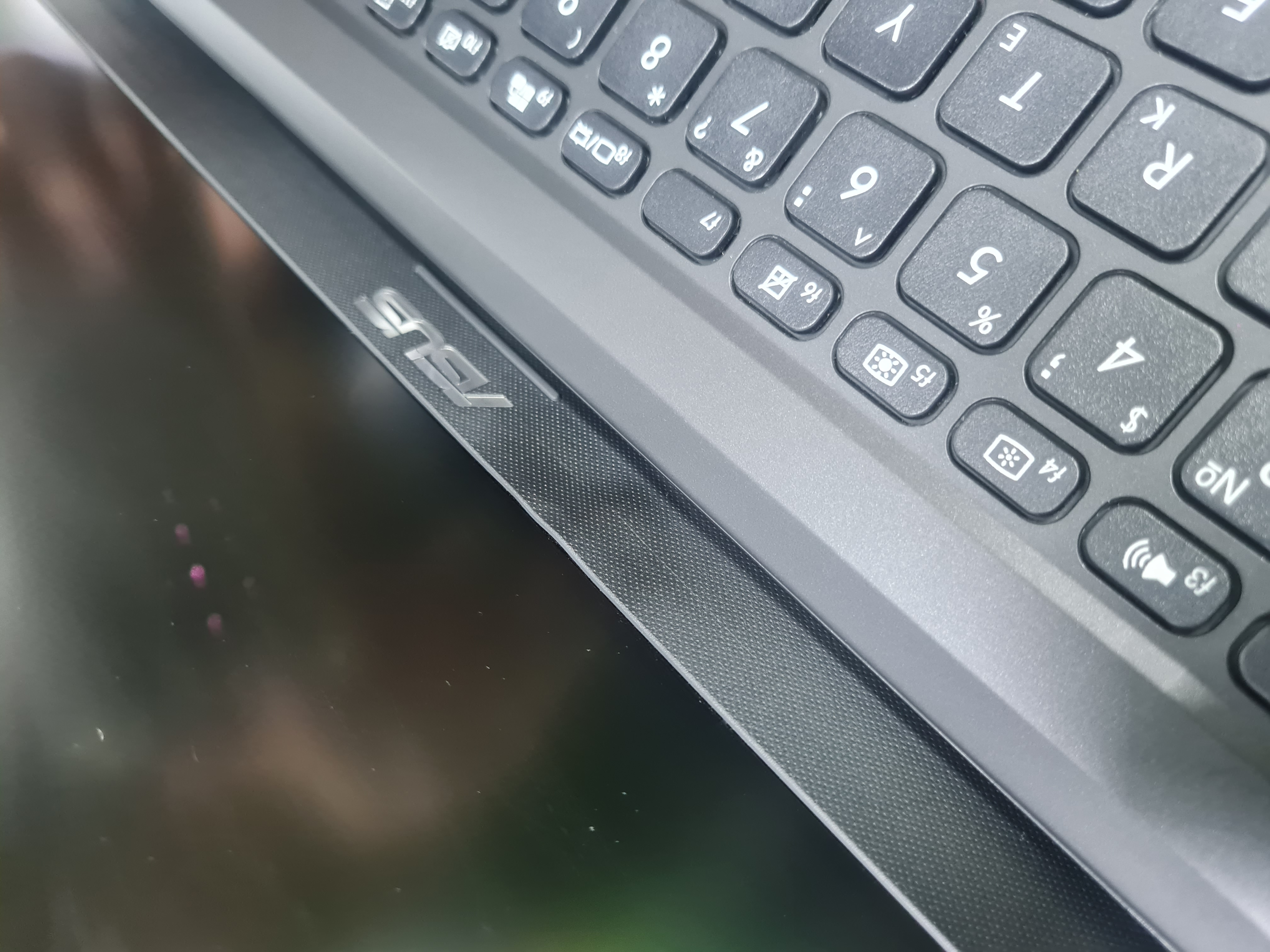 Уцінка * Ноутбук Asus VivoBook 15 X1500KA-EJ307 Indie Black фото №3