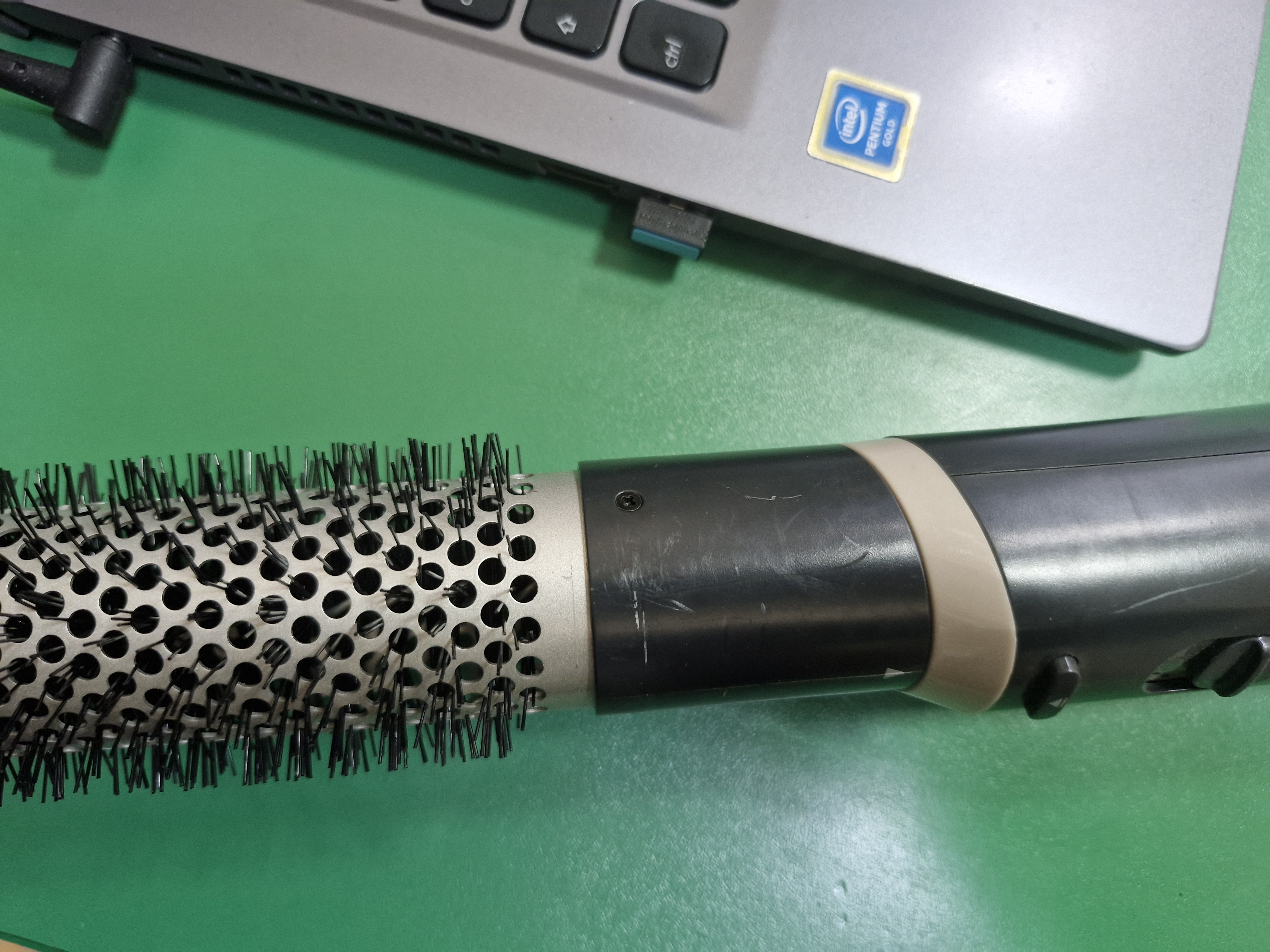 Уцінка * Фен Philips BHA301/00 фото №2