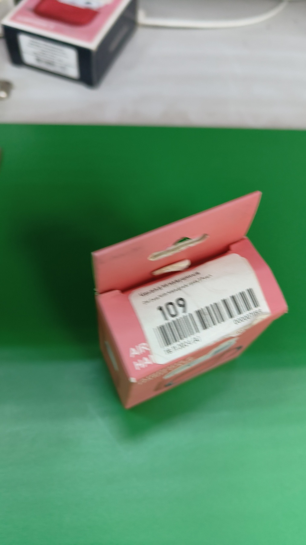 Уцінка * Чохол для навушників MakeFuture Apple AirPods 3 Silicone Red (MCL-AA3RD) фото №3