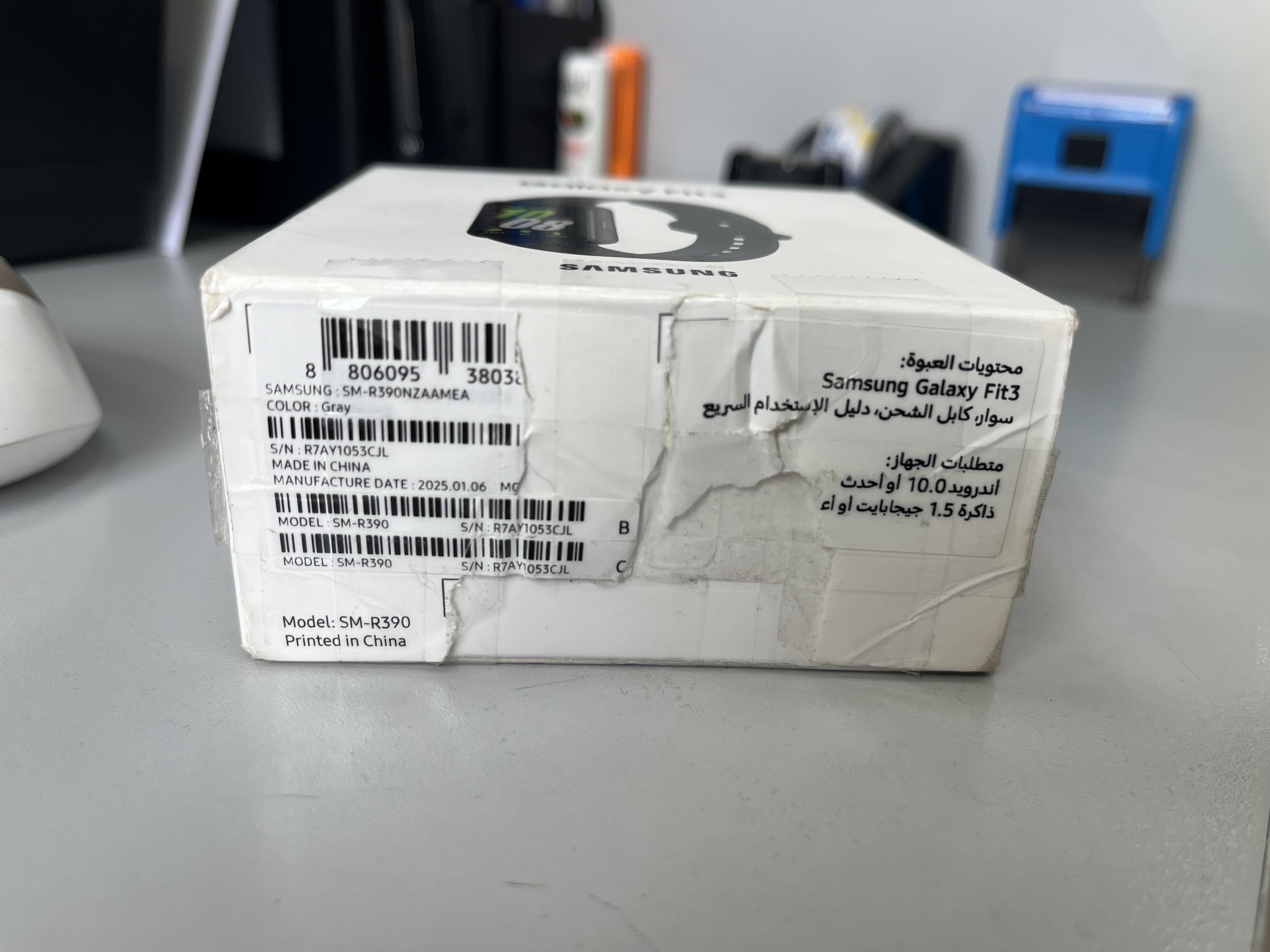 Уцінка * Фитнес браслет Samsung Galaxy Fit3 SM-R390 Gray (SM-R390NZAASEK) фото №2