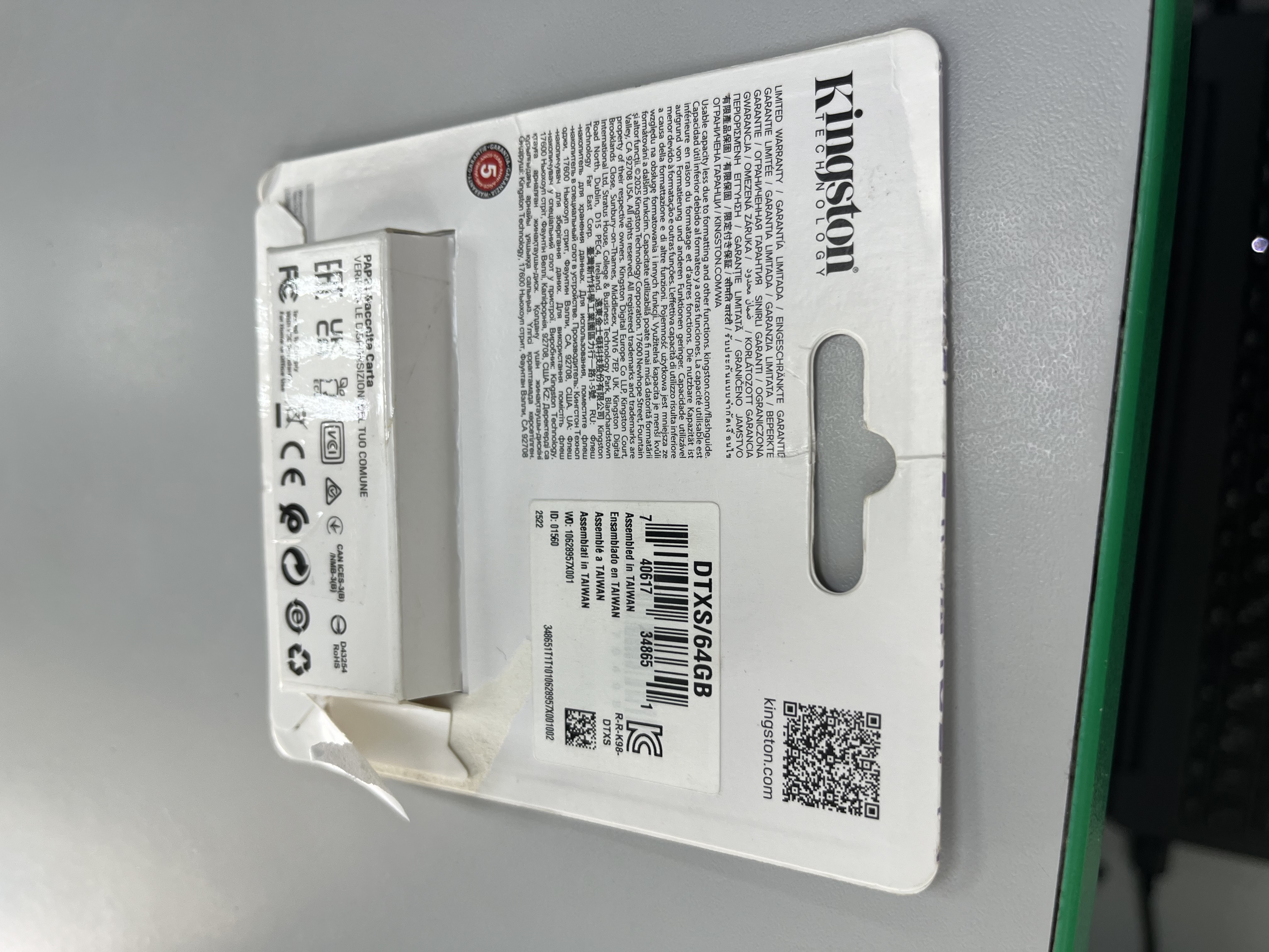 Уцінка * Флешка Kingston USB 3.2 Type-A Gen1 DT Exodia S 64GB фото №3