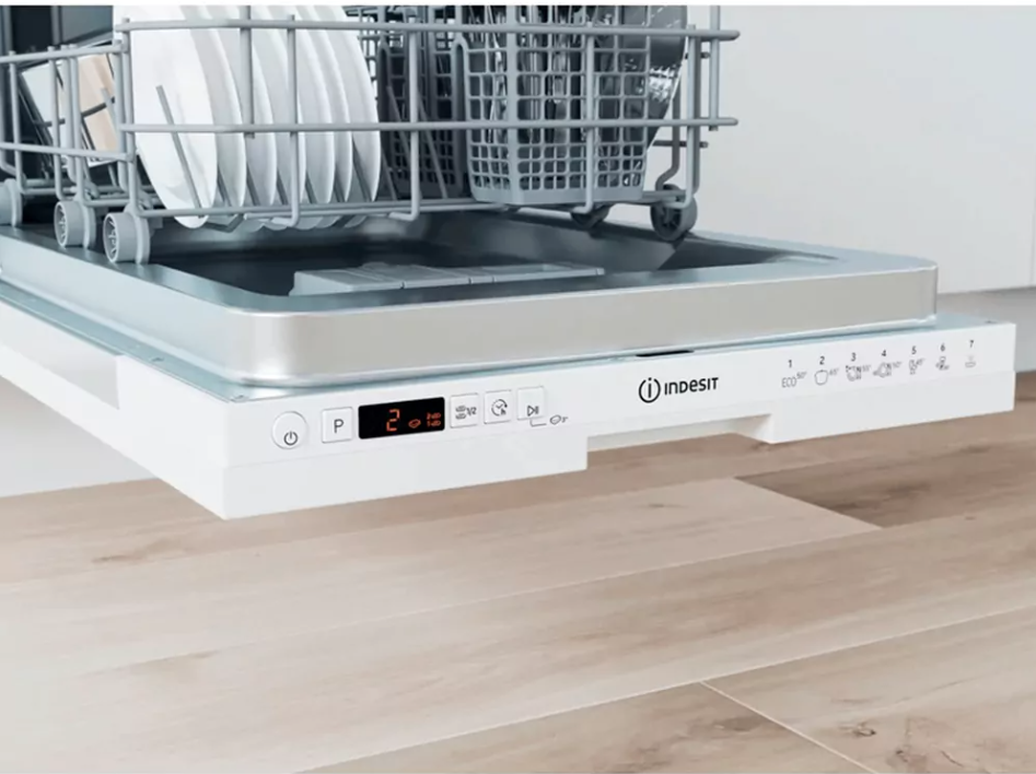 Посудомойная машина Indesit DSIC 3M19 (DSIC3M19) фото №2