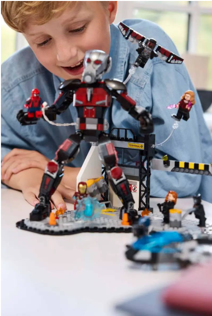 Конструктор Lego Super Heroes Перший месник: Протистояння Пригодницька битва фото №4