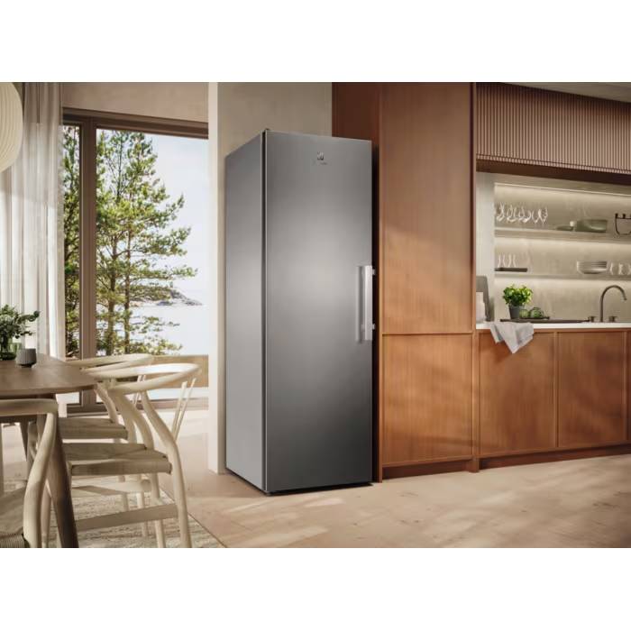 Морозильна камера Electrolux LUS7ME28X фото №6