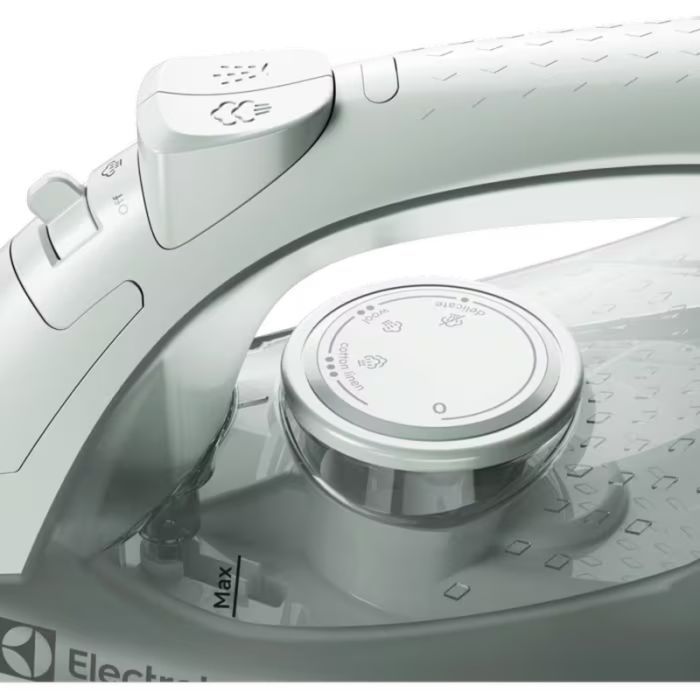 Утюг Electrolux E3SI1-2LG фото №5