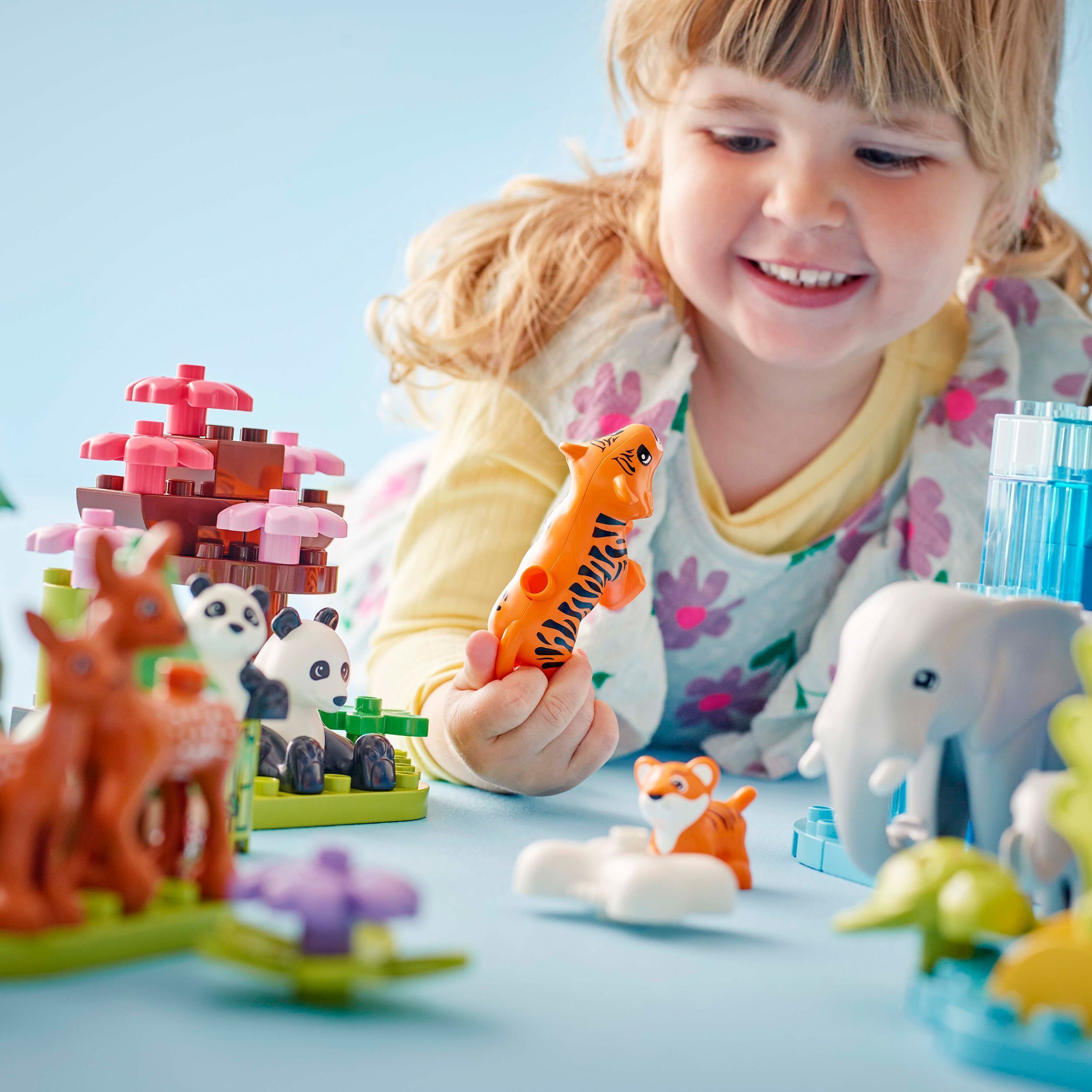 Конструктор Lego DUPLO Town Сімейства диких тварин 3-в-1 фото №10