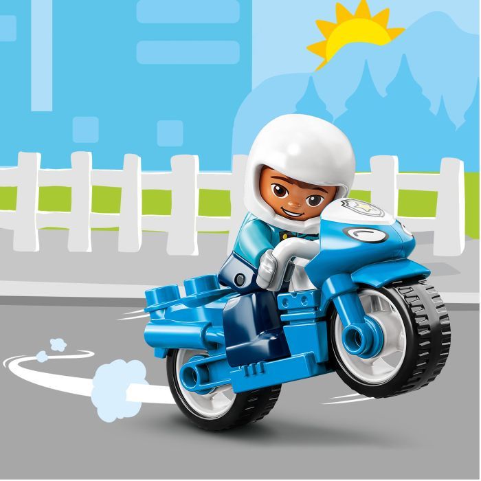 Конструктор Lego DUPLO Town Поліцейський мотоцикл фото №7