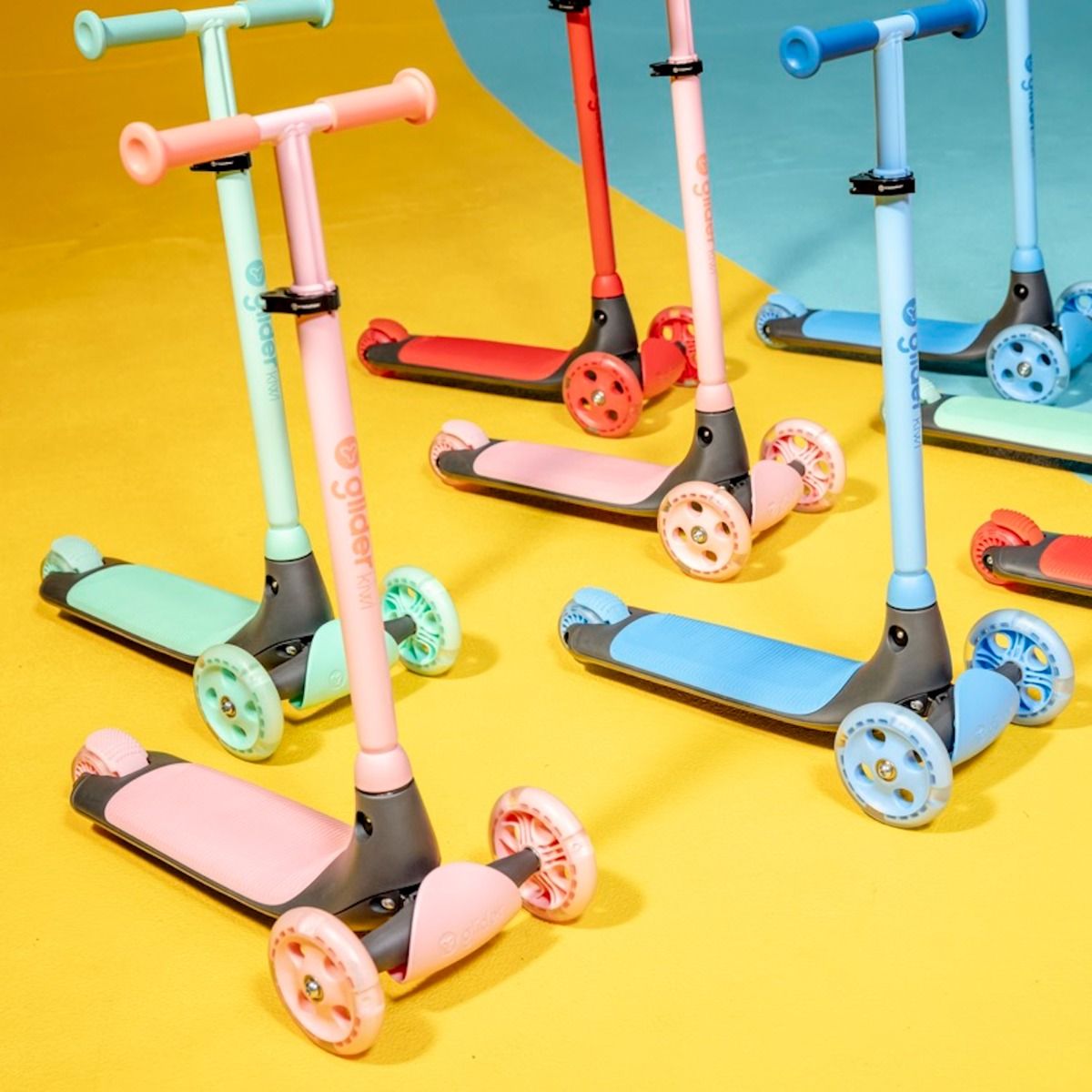 Самокати дитячі Yvolution YVolution YGlider KIWI Зелений фото №6