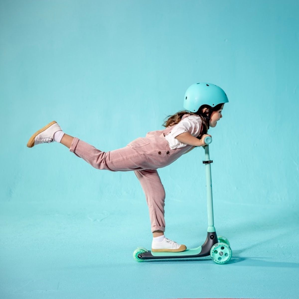 Самокати дитячі Yvolution YVolution YGlider KIWI Зелений фото №7