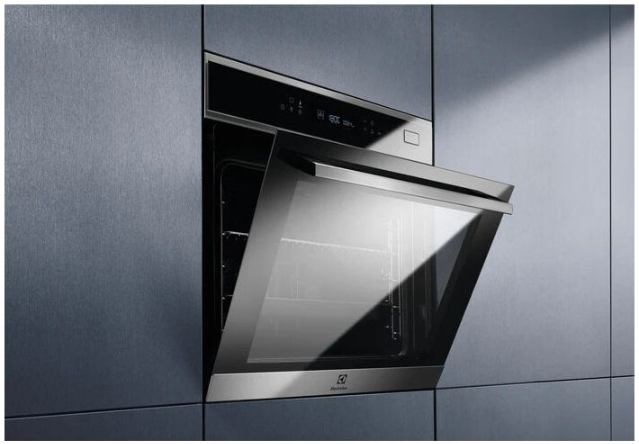 Духова шафа Electrolux EOB7S31X фото №6