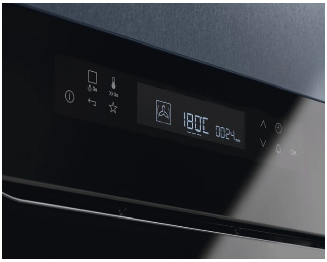 Духова шафа Electrolux EOE7P31Z фото №6