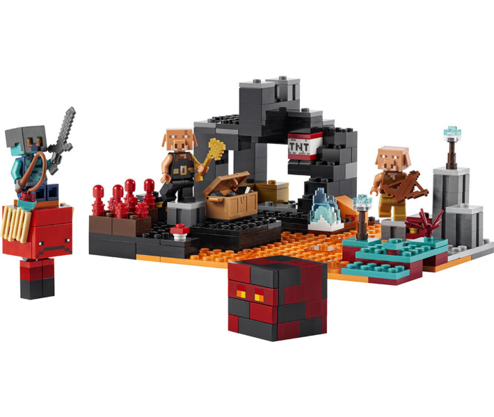 Конструктор Lego Minecraft Бастіон підземного світу (21185) фото №6