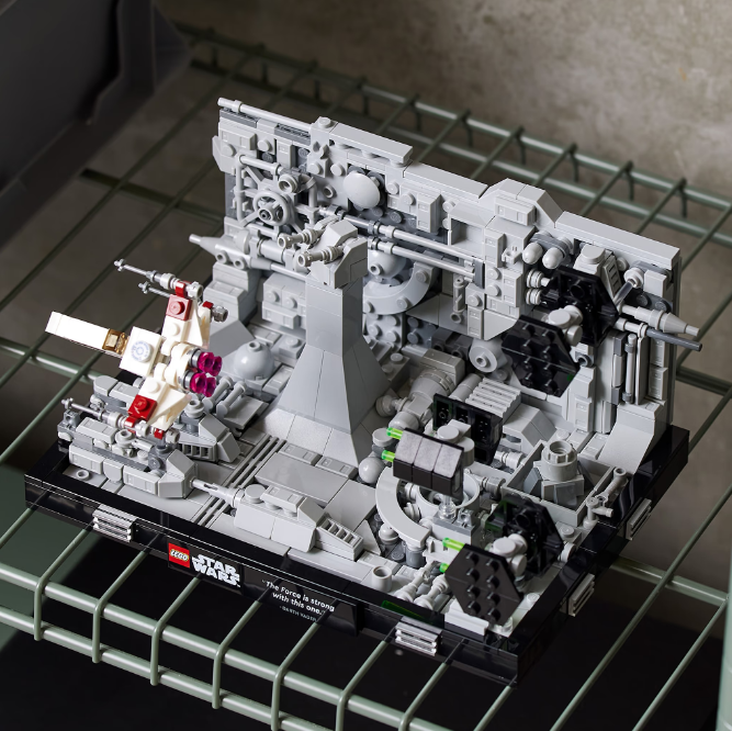 Конструктор Lego Star Wars Діорама «Політ над Зіркою Смерті» (75329) фото №4