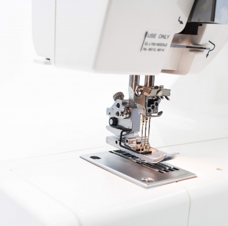 Швейна машина Janome Cover Pro 8800 CPX фото №7