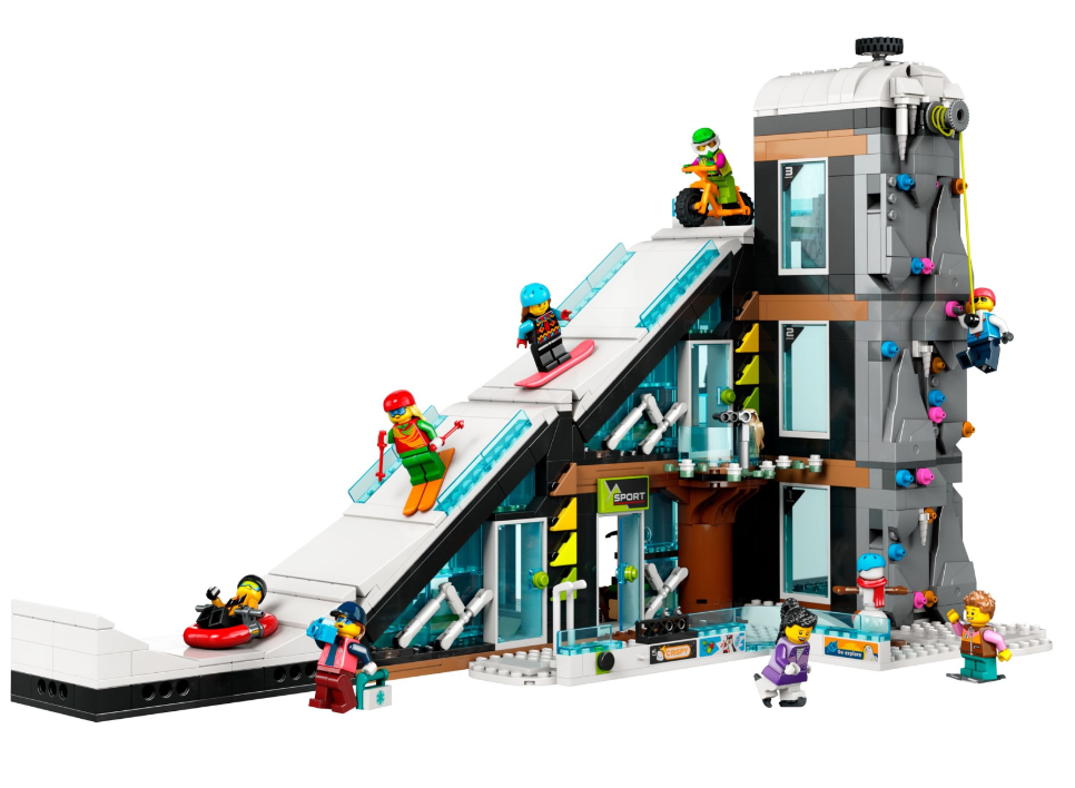 Конструктор Lego City Гірськолижний і скелелазний цент фото №3